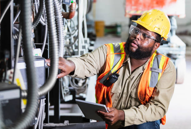 Best Electrical Repair Services  in Los Chaves, NM